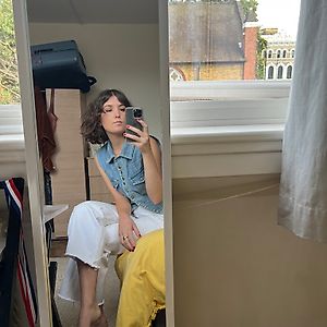 Profile picture for Courtney H
