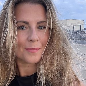 Profile picture for Annie M