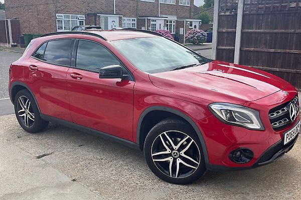 Mercedes GLA