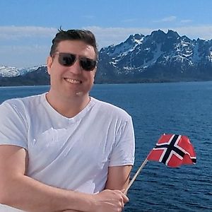 Profile picture for Robert C