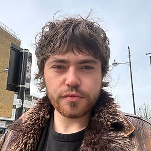 Profile picture for Lloyd J