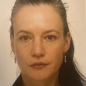 Profile picture for Julia N