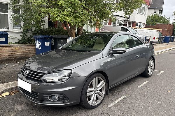 Volkswagen Eos