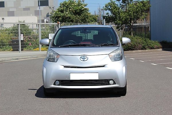 Toyota Iq2