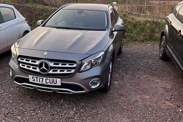 Mercedes GLA