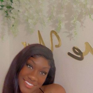 Profile picture for Kiaraa-Amina D