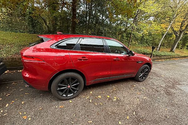 Jaguar F-Pace