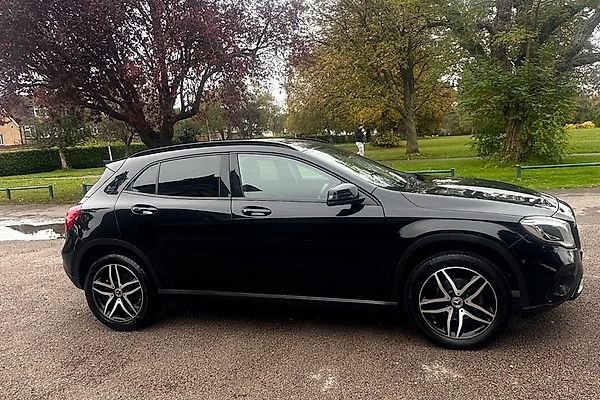 Mercedes GLA