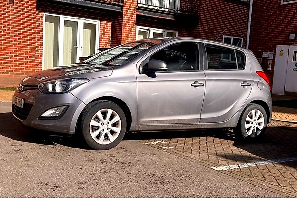 Hyundai I20