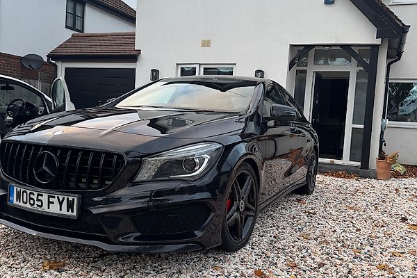 Mercedes CLA AMG