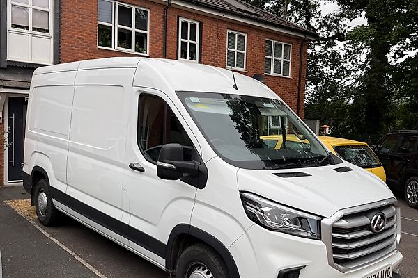 Maxus Deliver