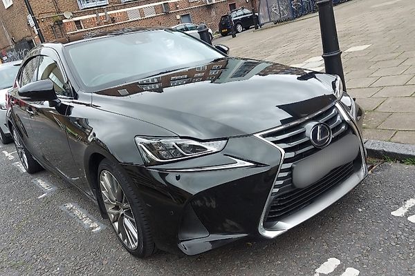 Lexus IS