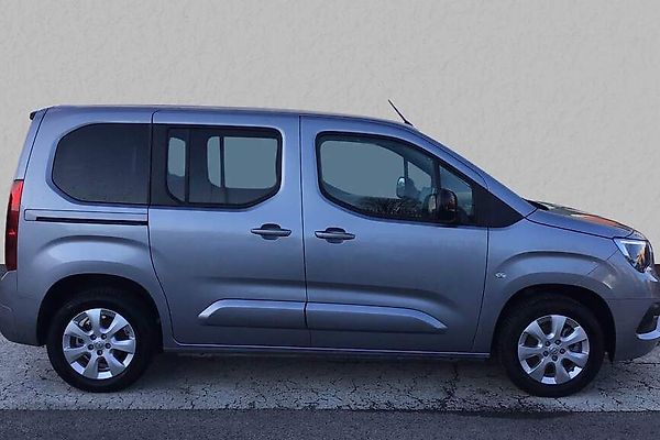 Vauxhall Combo-E