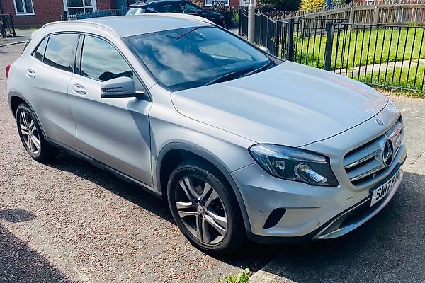 Mercedes GLA