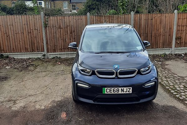 BMW I3