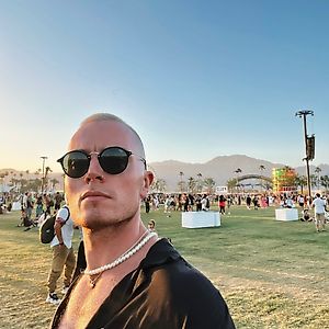 Profile picture for Oliver L