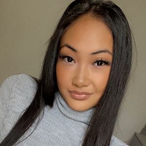 Profile picture for Andrea C