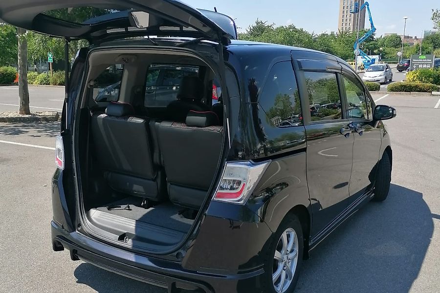 Honda freed Hybrid